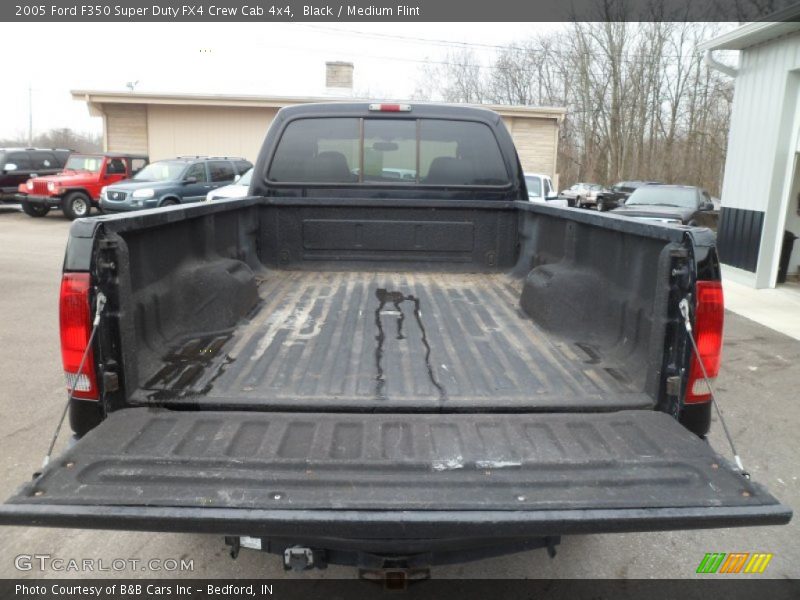 Black / Medium Flint 2005 Ford F350 Super Duty FX4 Crew Cab 4x4