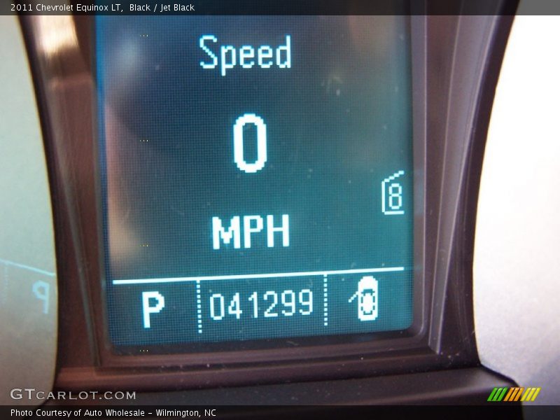 Black / Jet Black 2011 Chevrolet Equinox LT