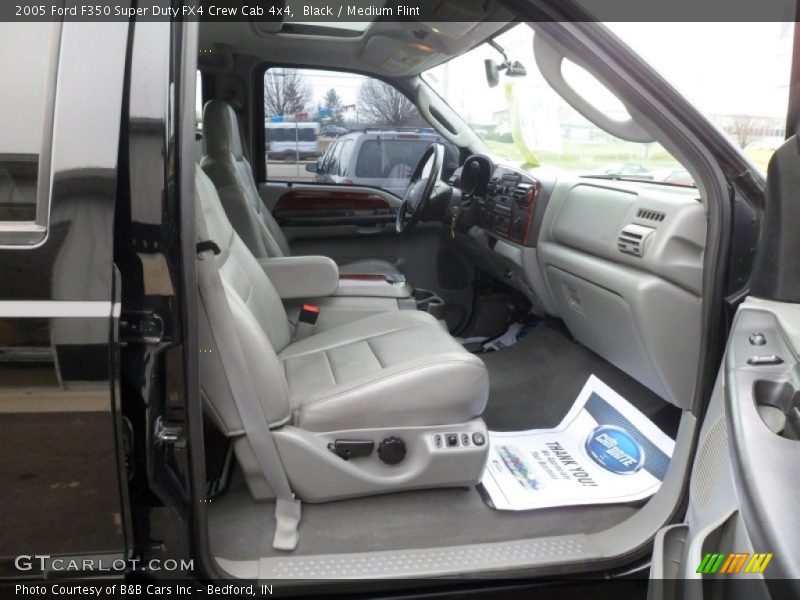 Front Seat of 2005 F350 Super Duty FX4 Crew Cab 4x4