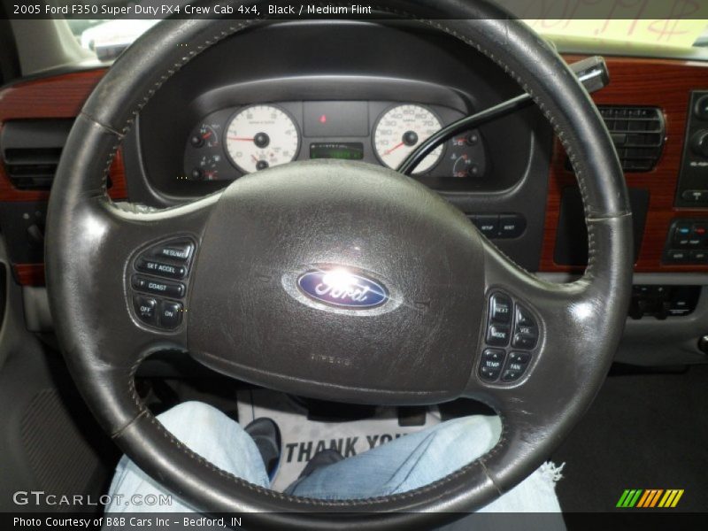  2005 F350 Super Duty FX4 Crew Cab 4x4 Steering Wheel