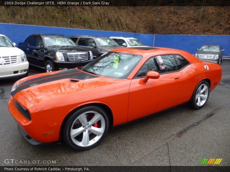 Front 3/4 View of 2009 Challenger SRT8