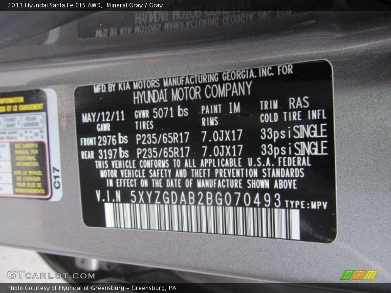 Mineral Gray / Gray 2011 Hyundai Santa Fe GLS AWD