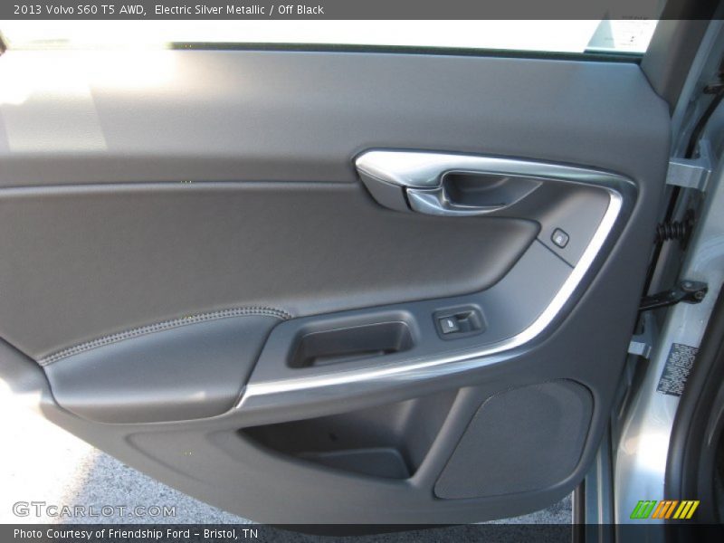 Door Panel of 2013 S60 T5 AWD