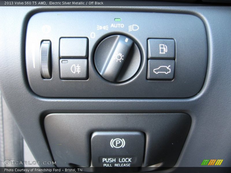 Controls of 2013 S60 T5 AWD