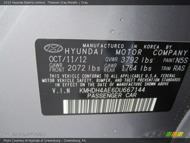 Titanium Gray Metallic / Gray 2013 Hyundai Elantra Limited