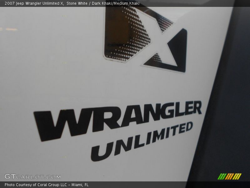 Stone White / Dark Khaki/Medium Khaki 2007 Jeep Wrangler Unlimited X