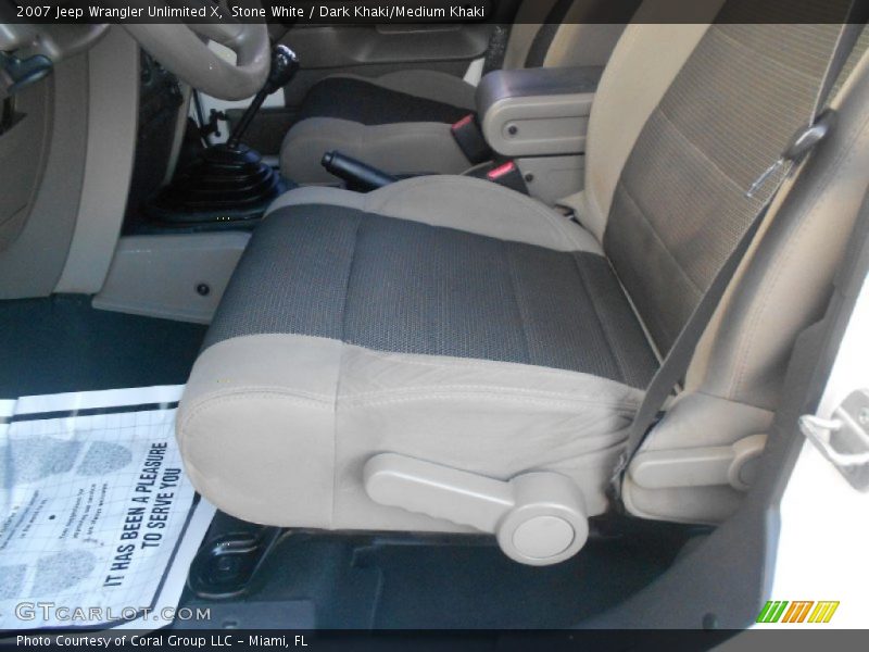 Stone White / Dark Khaki/Medium Khaki 2007 Jeep Wrangler Unlimited X