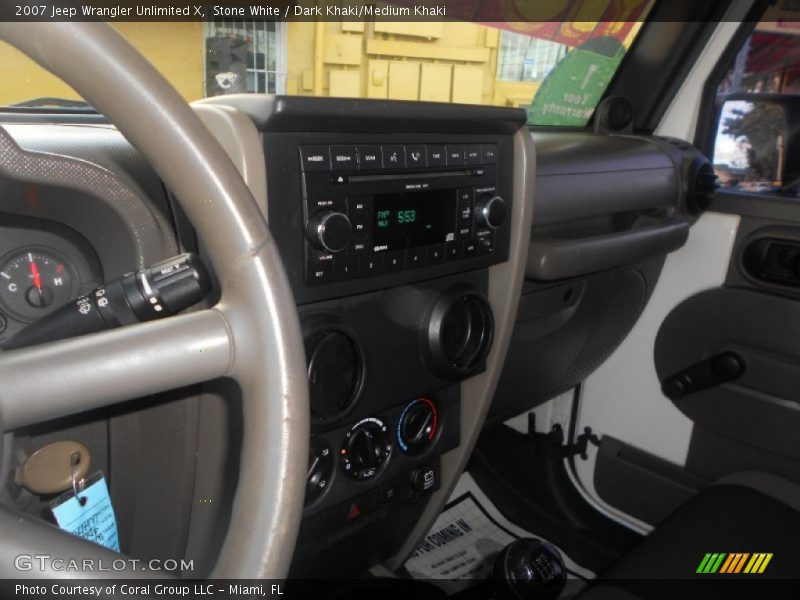 Stone White / Dark Khaki/Medium Khaki 2007 Jeep Wrangler Unlimited X