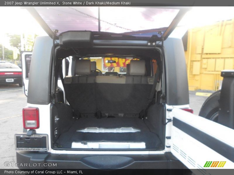 Stone White / Dark Khaki/Medium Khaki 2007 Jeep Wrangler Unlimited X