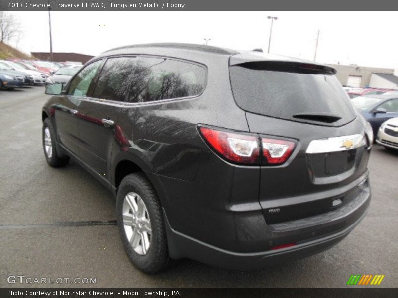 Tungsten Metallic / Ebony 2013 Chevrolet Traverse LT AWD