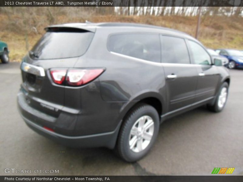 Tungsten Metallic / Ebony 2013 Chevrolet Traverse LT AWD