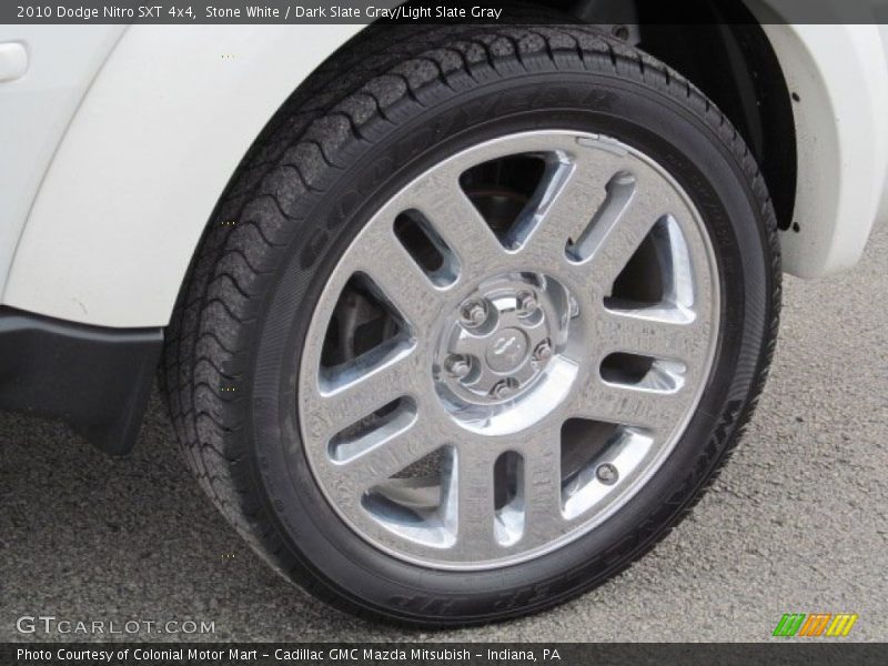 Stone White / Dark Slate Gray/Light Slate Gray 2010 Dodge Nitro SXT 4x4