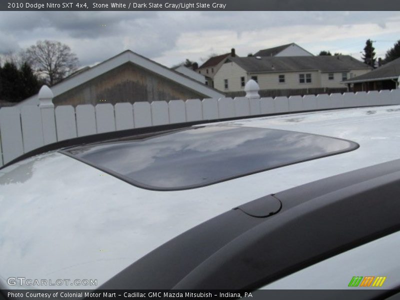 Stone White / Dark Slate Gray/Light Slate Gray 2010 Dodge Nitro SXT 4x4