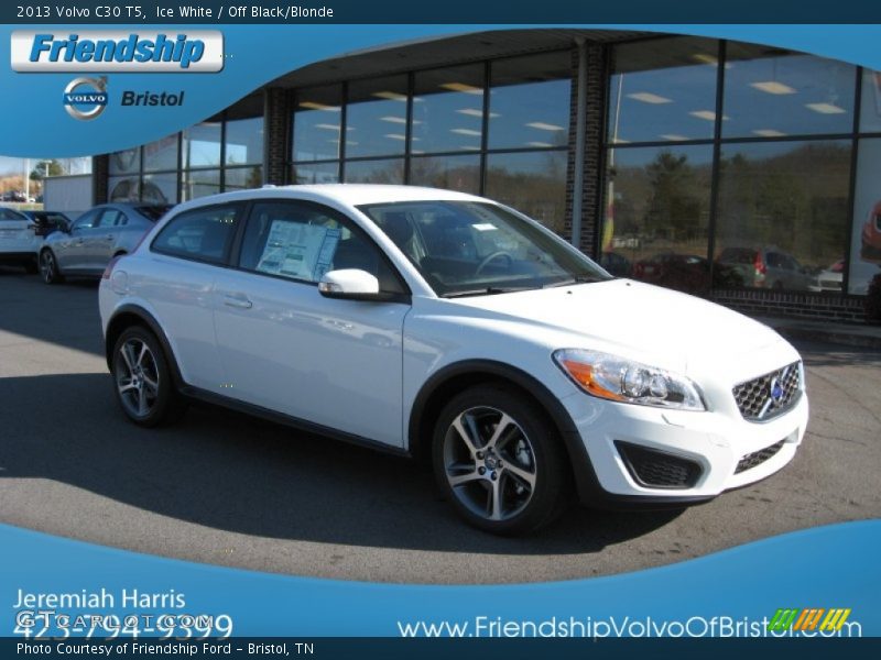 Ice White / Off Black/Blonde 2013 Volvo C30 T5