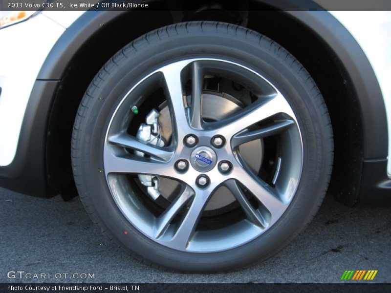 Ice White / Off Black/Blonde 2013 Volvo C30 T5