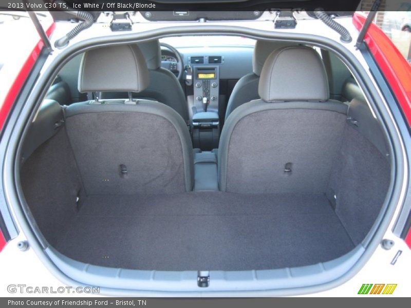 Ice White / Off Black/Blonde 2013 Volvo C30 T5