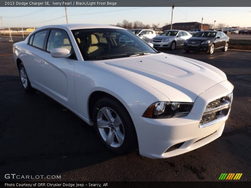 Ivory Pearl / Black/Light Frost Beige 2013 Dodge Charger SE
