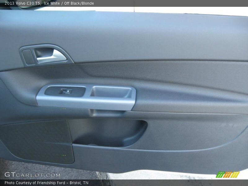 Ice White / Off Black/Blonde 2013 Volvo C30 T5