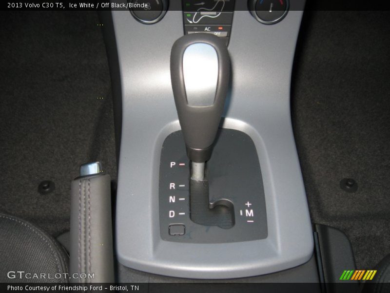 Ice White / Off Black/Blonde 2013 Volvo C30 T5