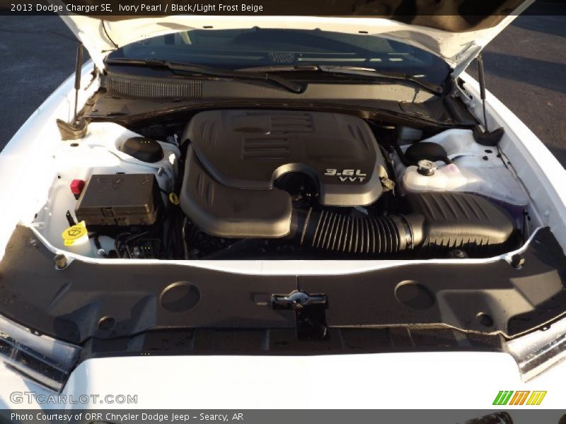 Ivory Pearl / Black/Light Frost Beige 2013 Dodge Charger SE