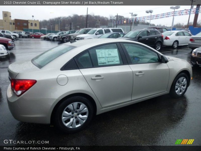 Champagne Silver Metallic / Jet Black/Medium Titanium 2013 Chevrolet Cruze LS