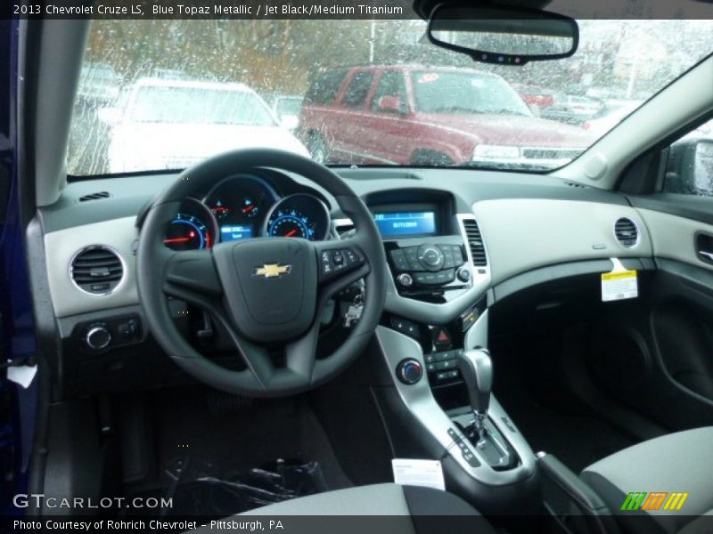Blue Topaz Metallic / Jet Black/Medium Titanium 2013 Chevrolet Cruze LS