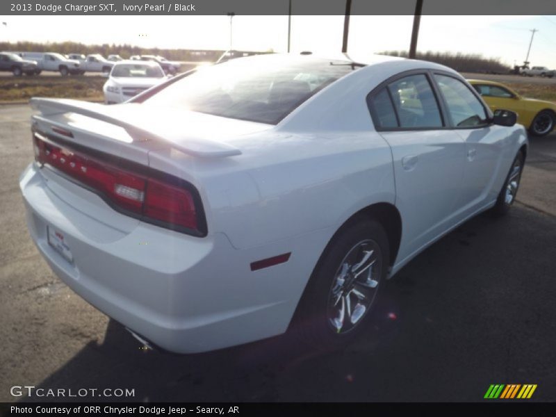 Ivory Pearl / Black 2013 Dodge Charger SXT