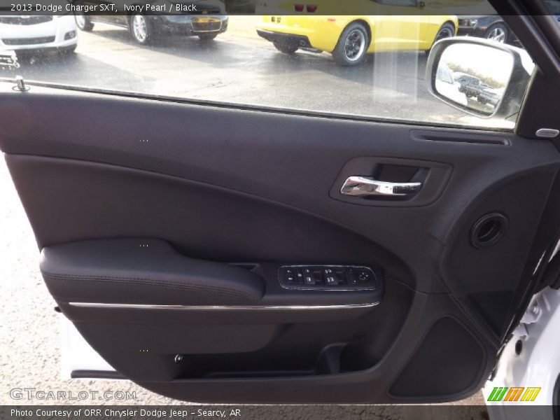 Ivory Pearl / Black 2013 Dodge Charger SXT