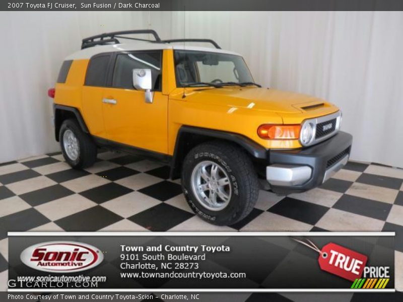Sun Fusion / Dark Charcoal 2007 Toyota FJ Cruiser