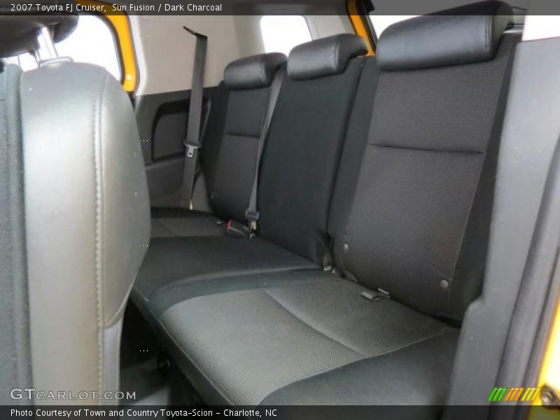 Rear Seat of 2007 FJ Cruiser 
