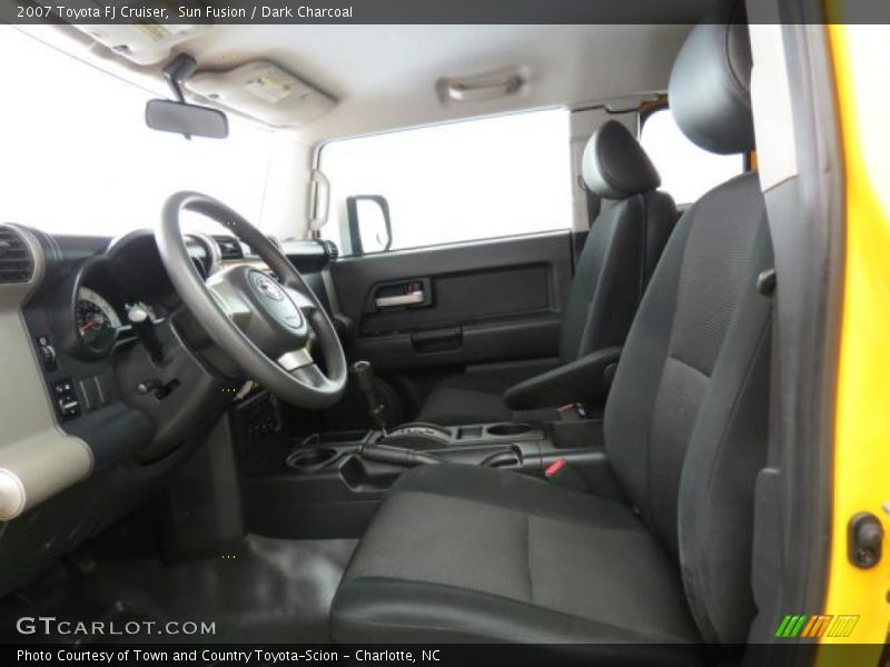 Sun Fusion / Dark Charcoal 2007 Toyota FJ Cruiser