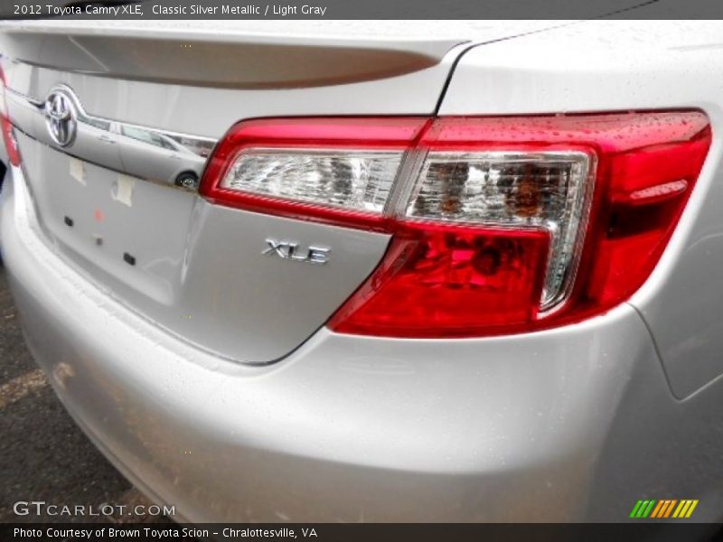 Classic Silver Metallic / Light Gray 2012 Toyota Camry XLE