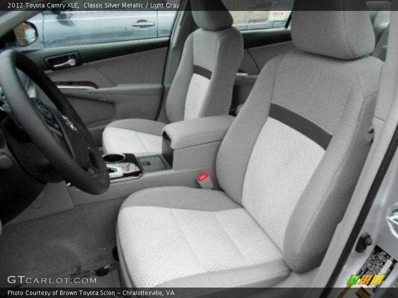 Classic Silver Metallic / Light Gray 2012 Toyota Camry XLE