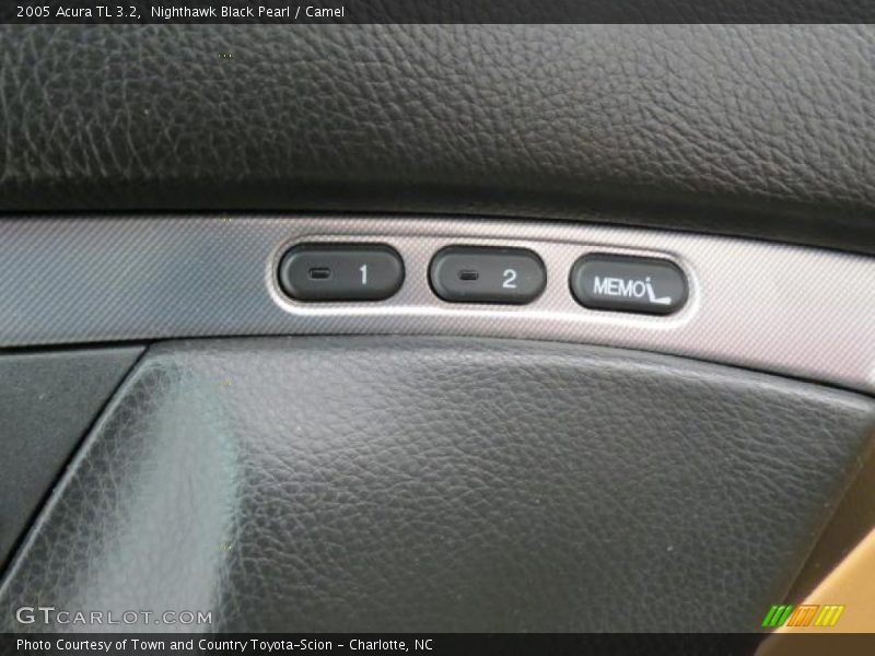 Nighthawk Black Pearl / Camel 2005 Acura TL 3.2