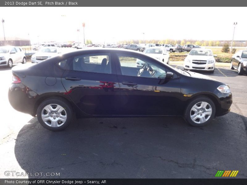 Pitch Black / Black 2013 Dodge Dart SE