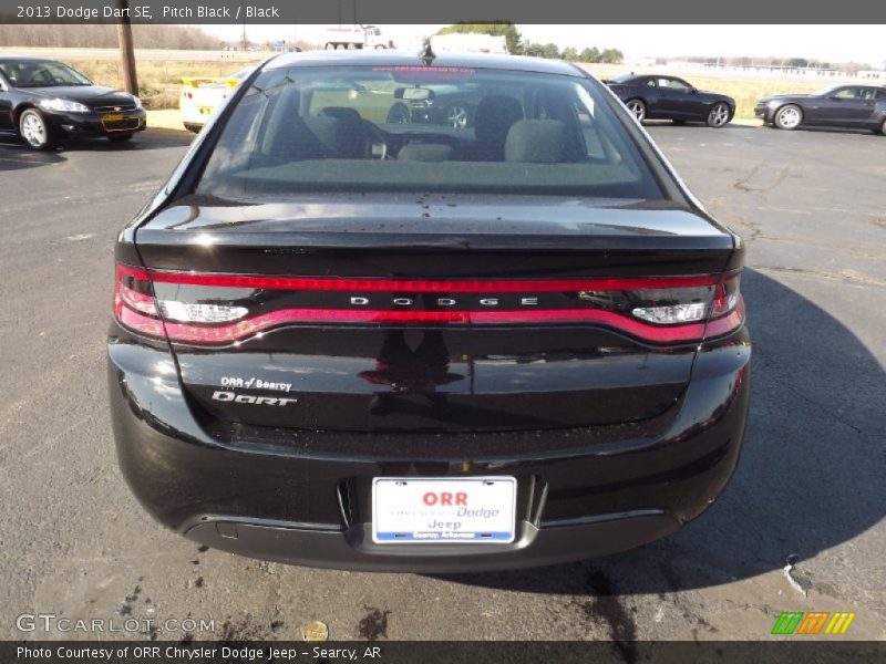 Pitch Black / Black 2013 Dodge Dart SE