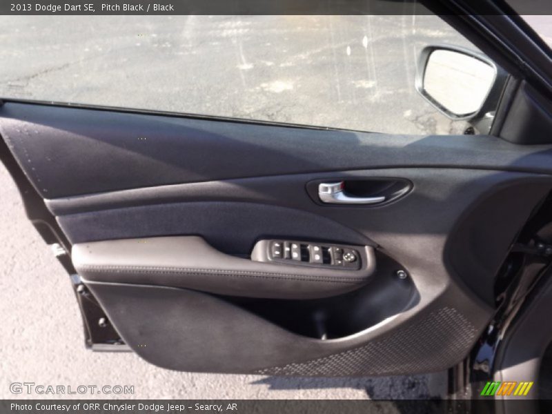 Pitch Black / Black 2013 Dodge Dart SE
