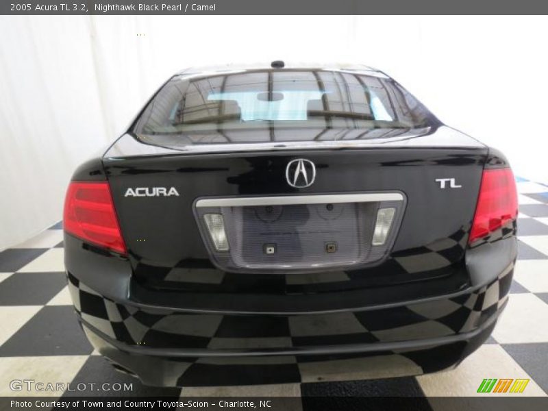 Nighthawk Black Pearl / Camel 2005 Acura TL 3.2