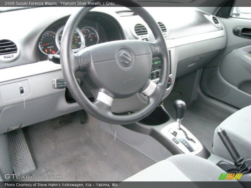 Titanuim Silver Metallic / Grey 2006 Suzuki Forenza Wagon
