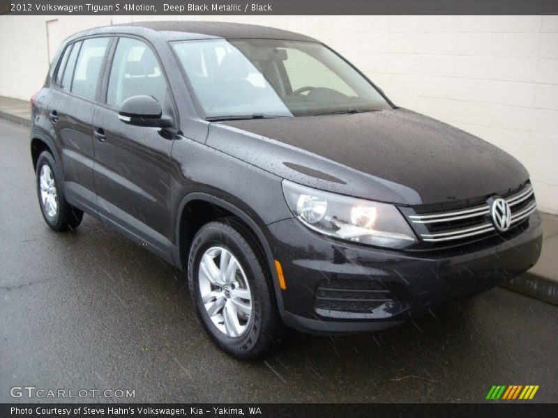 Deep Black Metallic / Black 2012 Volkswagen Tiguan S 4Motion