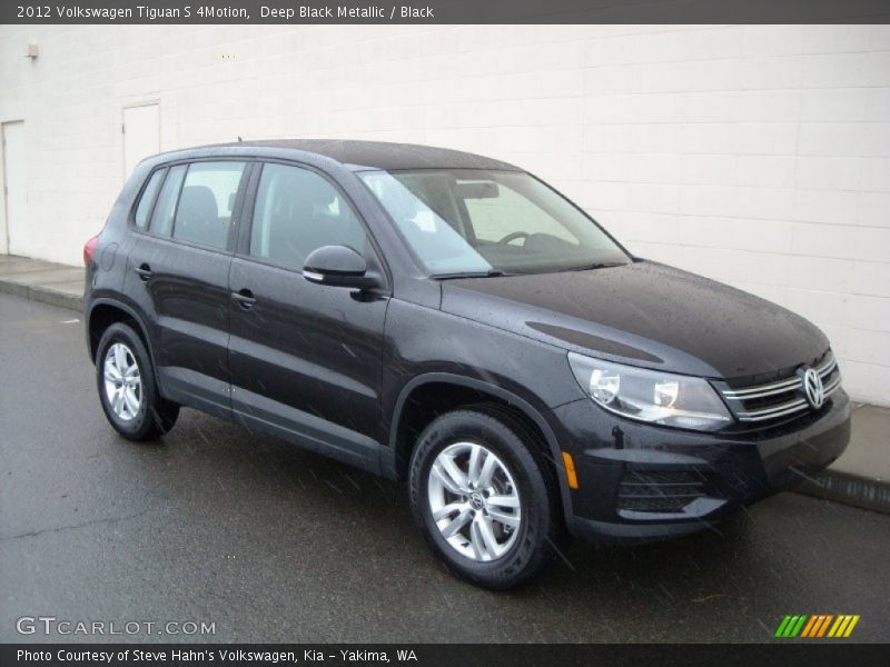 Deep Black Metallic / Black 2012 Volkswagen Tiguan S 4Motion