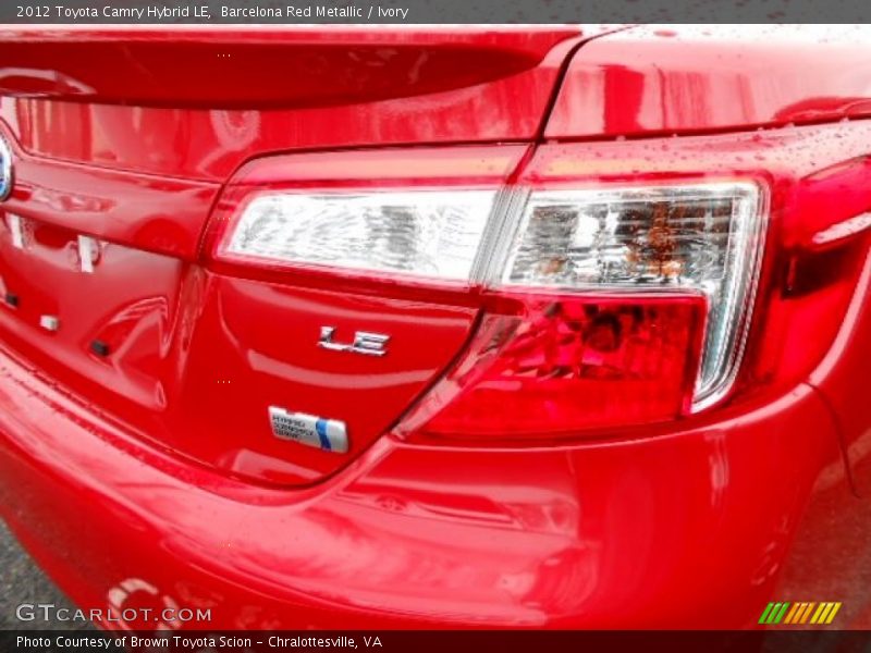 Barcelona Red Metallic / Ivory 2012 Toyota Camry Hybrid LE