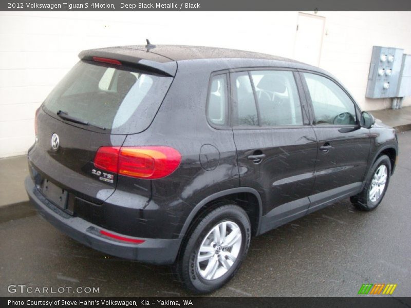 Deep Black Metallic / Black 2012 Volkswagen Tiguan S 4Motion