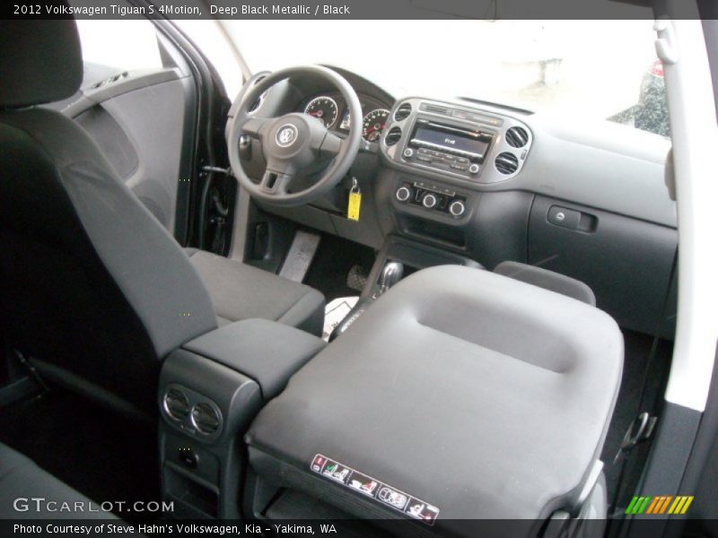 Deep Black Metallic / Black 2012 Volkswagen Tiguan S 4Motion
