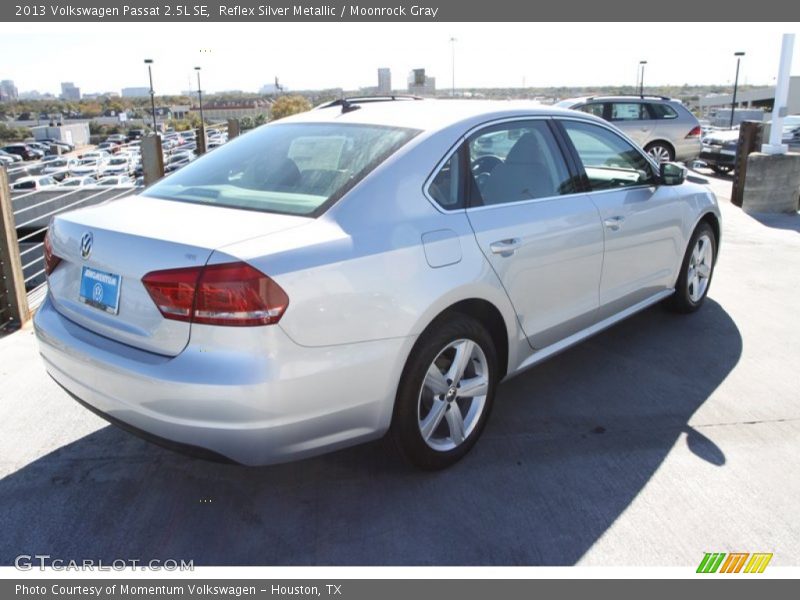 Reflex Silver Metallic / Moonrock Gray 2013 Volkswagen Passat 2.5L SE