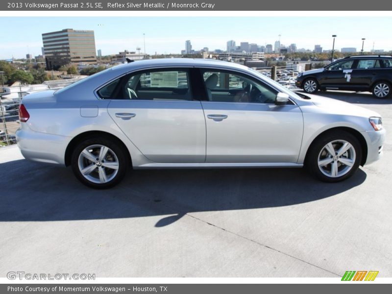 Reflex Silver Metallic / Moonrock Gray 2013 Volkswagen Passat 2.5L SE