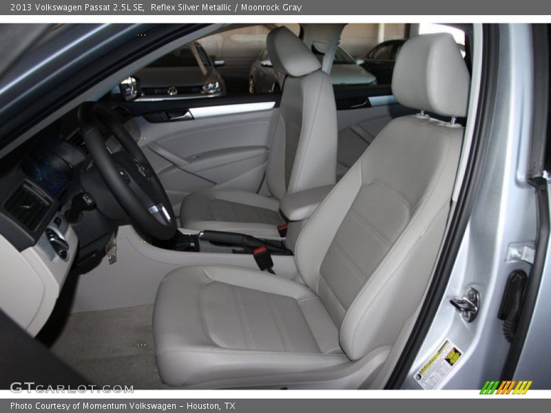 Reflex Silver Metallic / Moonrock Gray 2013 Volkswagen Passat 2.5L SE