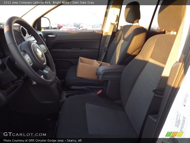 Bright White / Dark Slate Gray 2013 Jeep Compass Latitude 4x4