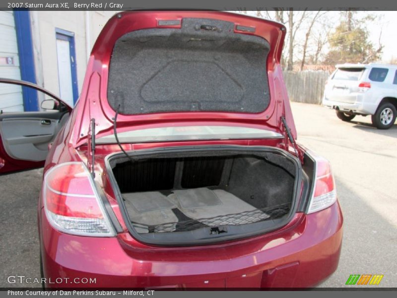 Berry Red / Gray 2007 Saturn Aura XE