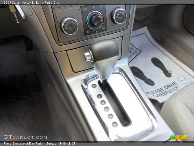 Berry Red / Gray 2007 Saturn Aura XE